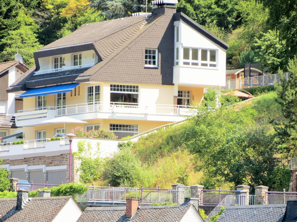 Ferienwohnung Berens 코헴 객실 사진